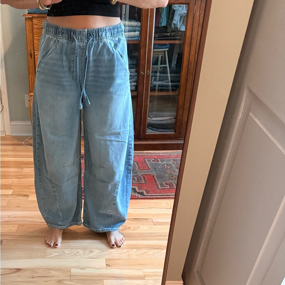 Jeans Subcategory Identification - Picture 2 of 6